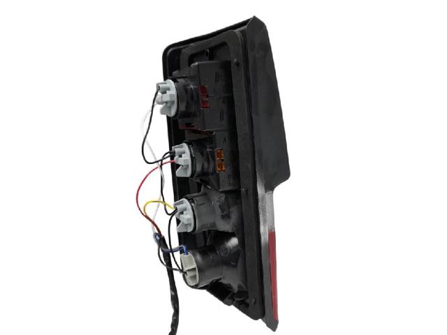 26550C8500 NISSAN Piloto trasero derecho  en stock Huelva