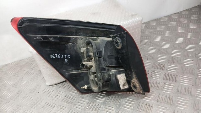 NISSAN 26550EY00A Piloto trasero exterior derecho  en stock Terrassa