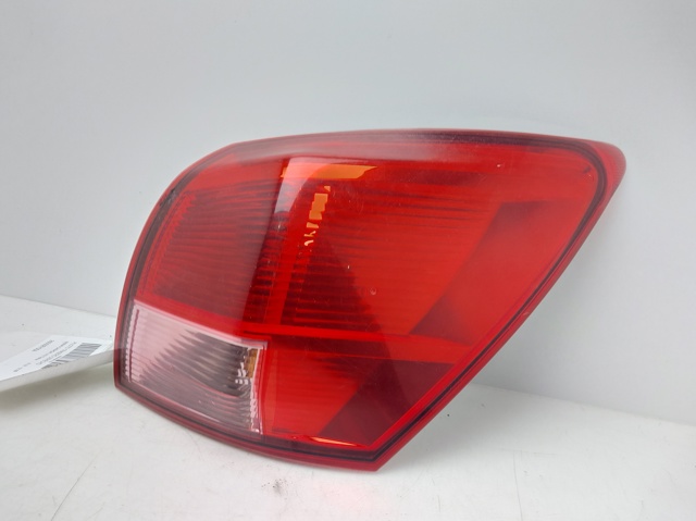 NISSAN 26550EY00A Piloto trasero exterior derecho comprar Pamplona