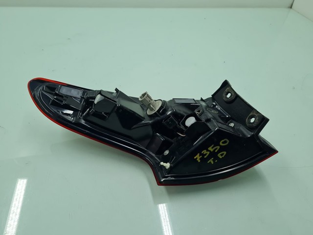 26550HV00A NISSAN Piloto trasero exterior derecho  comprar en Lleida