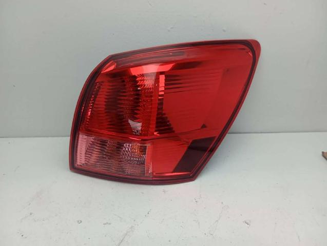 NISSAN 26554JD00A Piloto trasero exterior derecho  comprar en Murcia