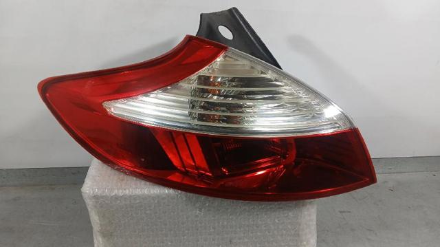 265550007R RENAULT Piloto trasero exterior izquierdo  en stock Huelva