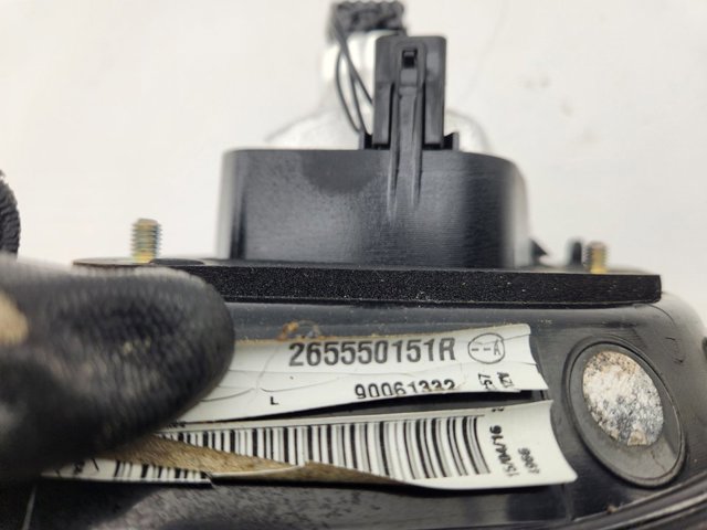 265550151R Piloto trasero interior izquierdo  en stock Sabadell