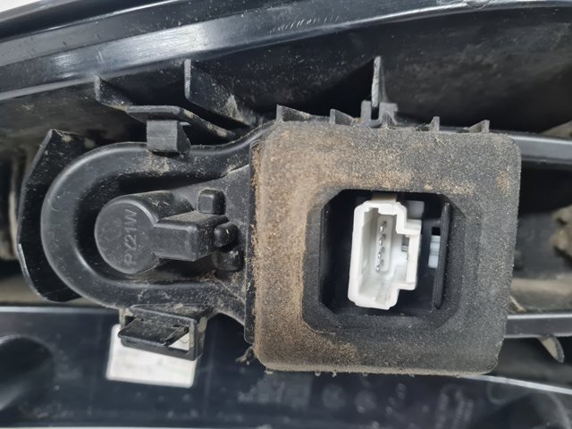 265550386R Piloto trasero exterior izquierdo comprar Sevilla