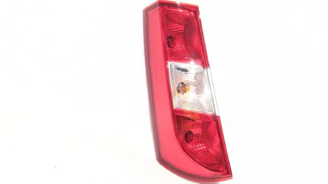 265551619R Piloto trasero izquierdo  en stock Sabadell