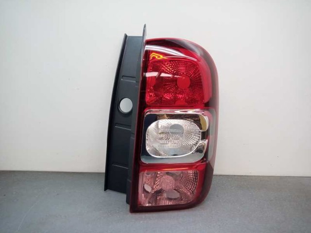 265551679R Piloto trasero izquierdo  comprar en Reus