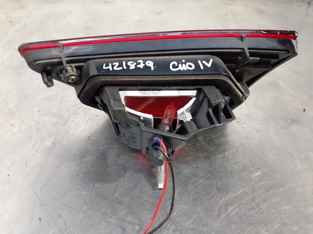 265552424R RENAULT Piloto trasero interior izquierdo comprar Madrid