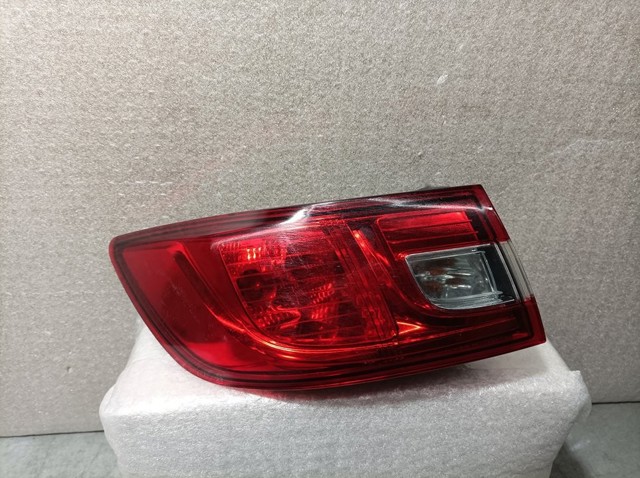 265553752R Piloto trasero exterior izquierdo  disponible Málaga