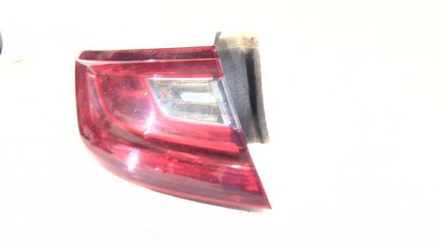 265554829R Piloto trasero exterior izquierdo  en stock Sabadell