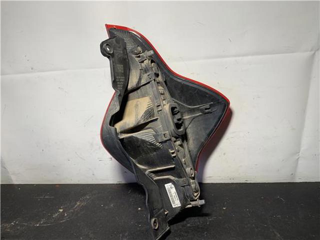 265558016R Piloto trasero izquierdo  en stock Granada