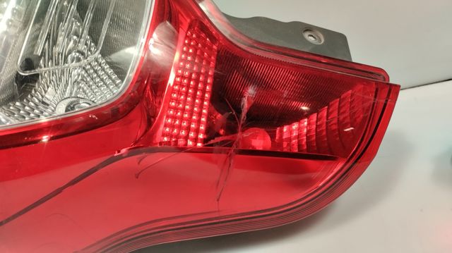 265558016R RENAULT Piloto trasero izquierdo  disponible Vigo
