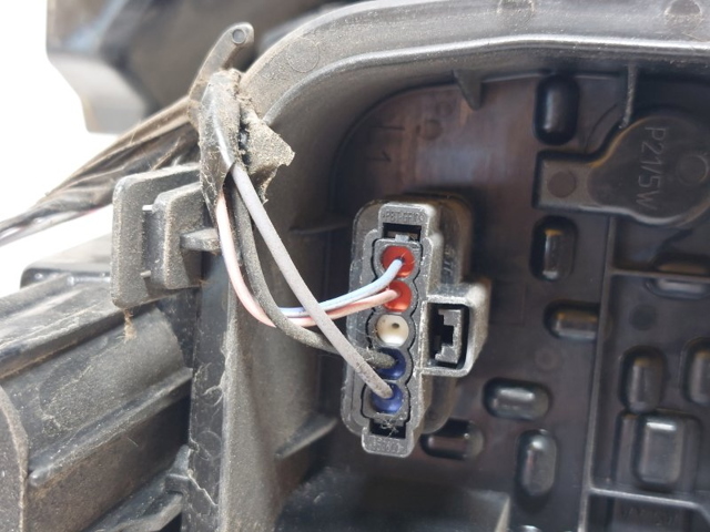 265558217R Piloto trasero izquierdo  comprar en Reus