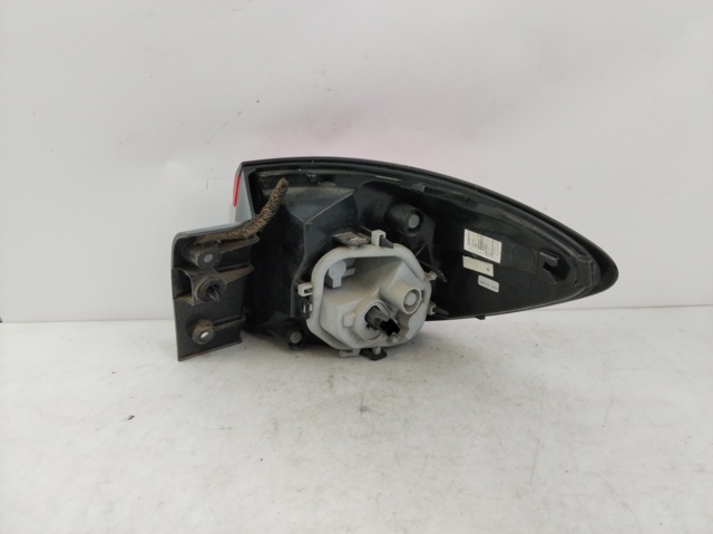 265558548R Piloto trasero exterior izquierdo  comprar en Reus