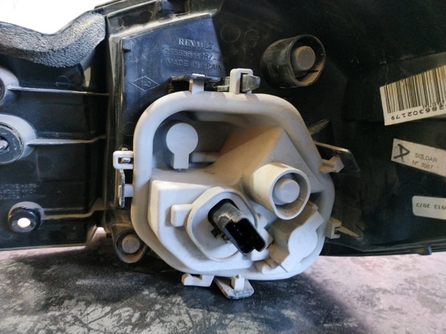 265558548R Piloto trasero exterior izquierdo  comprar en Reus