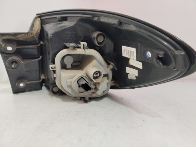 265558548R RENAULT Piloto trasero exterior izquierdo  disponible Alicante