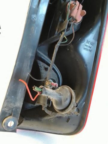 265559U000 Piloto trasero izquierdo comprar Sevilla