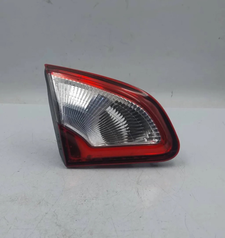 NISSAN 26555BR01A Piloto trasero interior izquierdo  en stock Salamanca