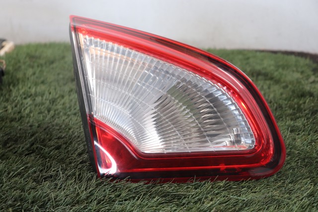 26555BR01A NISSAN Piloto trasero interior izquierdo  en stock Huelva