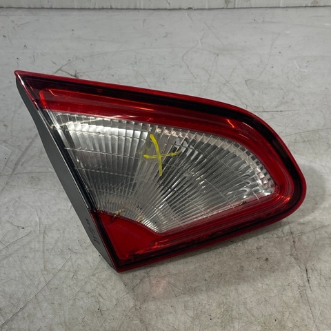 26555BR01A NISSAN Piloto trasero interior izquierdo  en stock Huelva