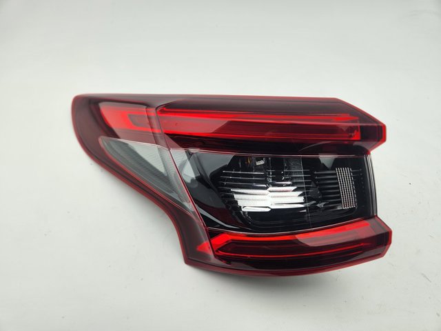 26555HV00A Piloto trasero exterior izquierdo  en stock Granada