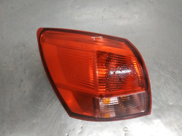 26555JD000 Piloto trasero exterior izquierdo  comprar en Pontevedra