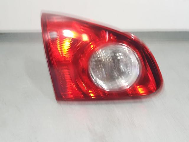 26555JD800 Piloto trasero interior izquierdo  en stock Sabadell