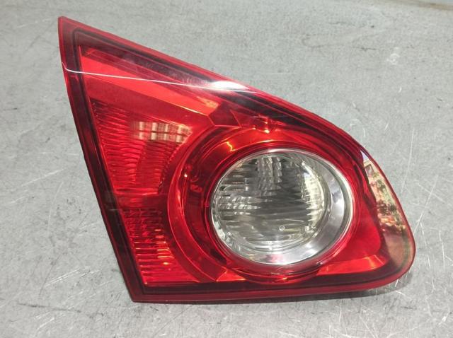 26555JD800 NISSAN Piloto trasero interior izquierdo  en stock Gandía