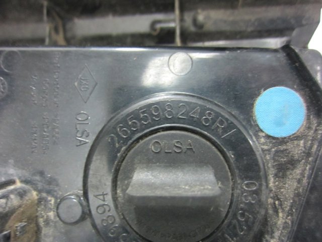 RENAULT 265598248R Piloto de marcha atrás izquierdo  en stock Terrassa
