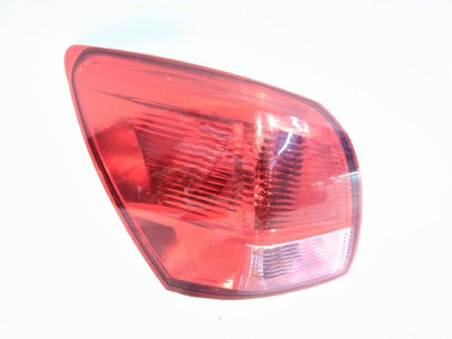 26559JD00A Piloto trasero exterior izquierdo  disponible Utrera