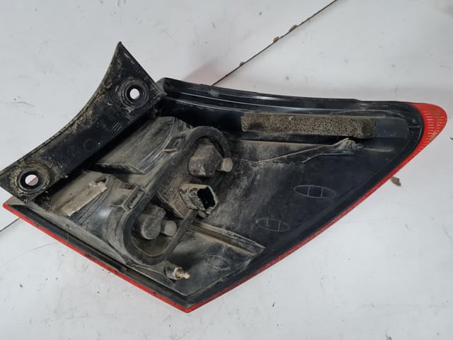 26559JD00A Piloto trasero exterior izquierdo  comprar en Reus