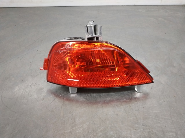RENAULT 265605279R Luz antiniebla trasera derecha  comprar en Ponferrada