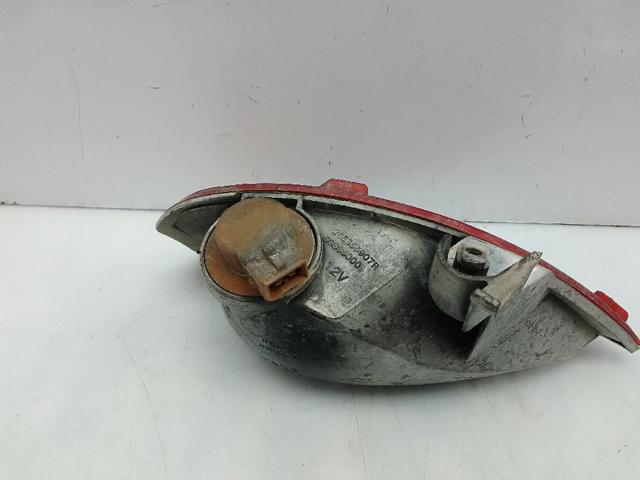 Faro antiniebla trasero izquierdo 265855907R Renault (RVI)