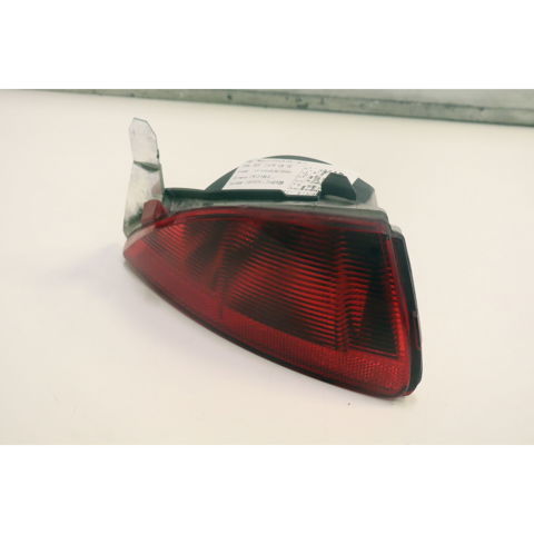 265858137R Piloto trasero izquierdo de parachoques  disponible Burgos