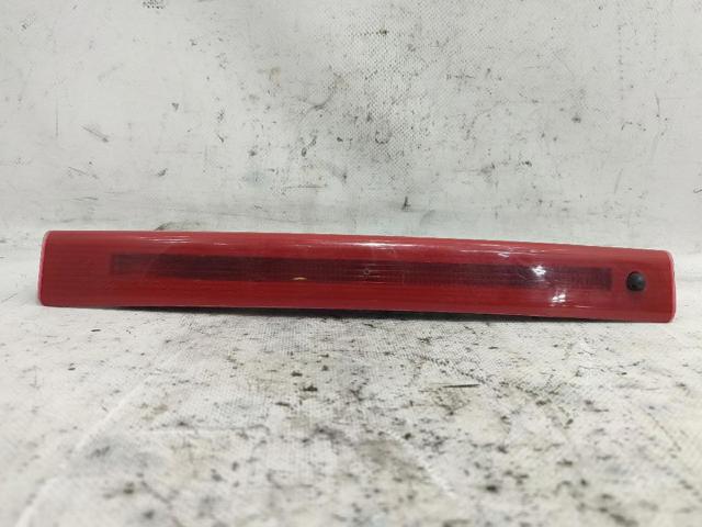 265900026R Tercera luz de freno  en stock Castellón