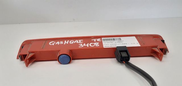 Tercera luz de freno para Nissan Qashqai J11