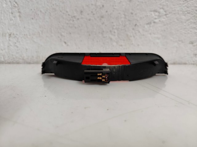 RENAULT 265907079R Tercera luz de freno  en stock Salamanca