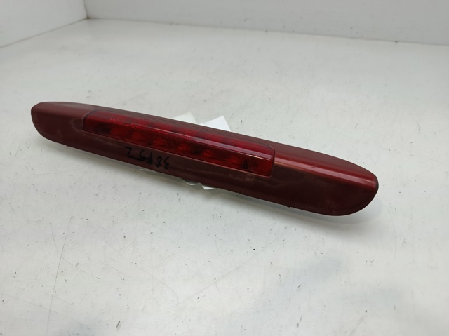 Tercera luz de freno para Nissan Tiida C11X