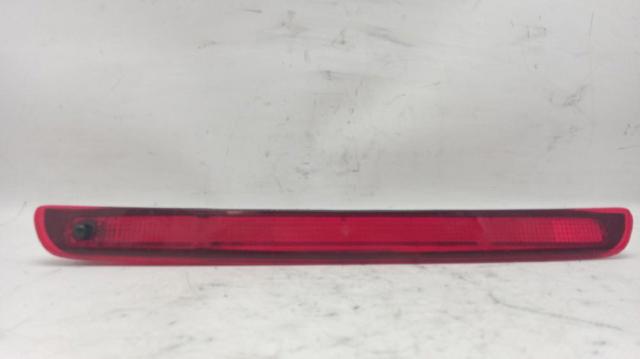 Luz de freno adicional 26590JD000 NISSAN