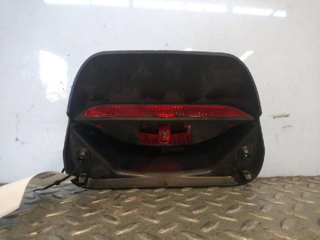265987418R Cubierta para luz trasera  disponible Burgos