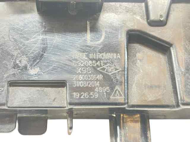 266003864R Luz diurna derecha  disponible Málaga