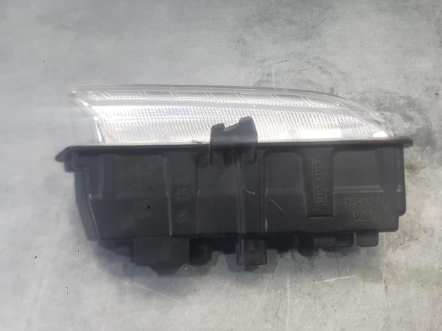 266003864R RENAULT Luz diurna derecha comprar Bilbao