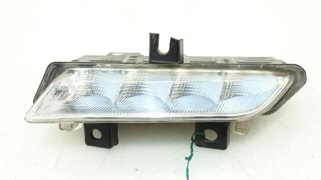 266059367R Luz diurna izquierda  en stock Castellón