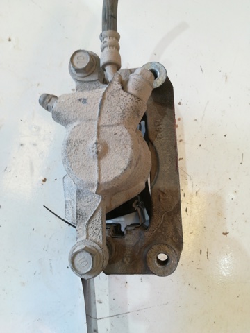 26692FG010 SUBARU Pinza de freno trasera izquierda  disponible Alicante