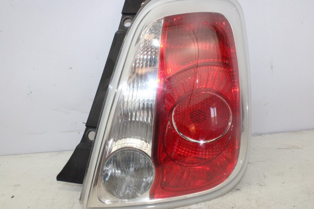FIAT 27043201 Piloto trasero derecho  en stock Valencia