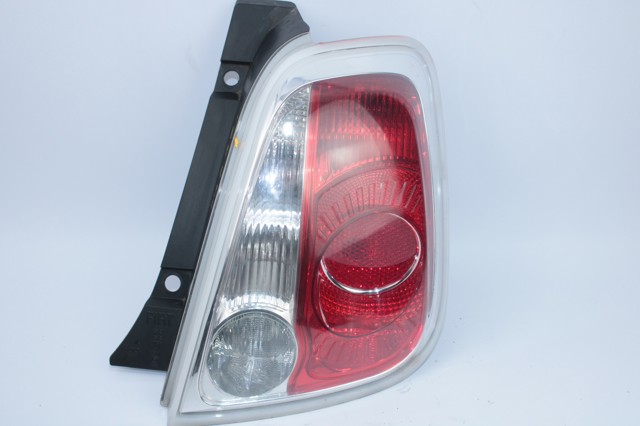 27043201 FIAT Piloto trasero derecho comprar Madrid