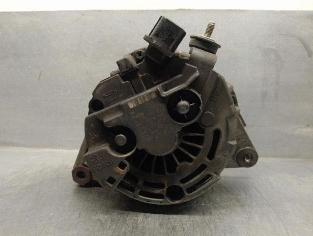 TOYOTA 270600D030B Alternador  en stock Salamanca
