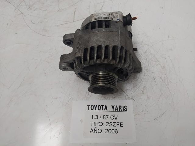 Alternador del motor 270600J040 TOYOTA