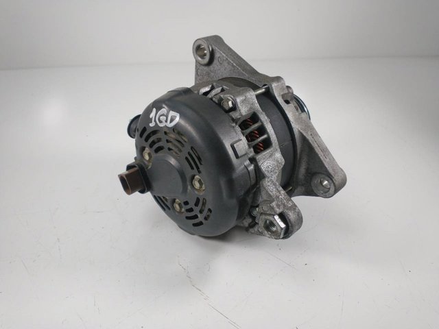 TOYOTA 2706011180 Alternador  disponible España