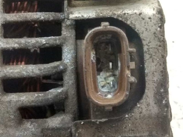 TOYOTA 2706021010 Alternador  disponible Valladolid