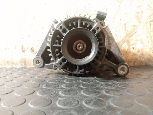 TOYOTA 2706022030 Alternador  disponible Valladolid
